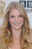 Winter Ave Zoli