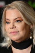 Yana Poplavskaya