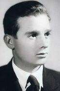Yevgeniy Maksimov