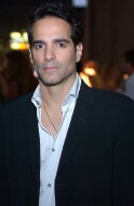 Yul Vazquez