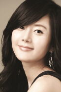 Yum Jung-ah