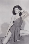Yvonne De Carlo