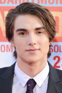 Zak Henri