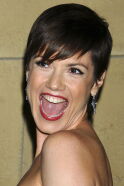 Zoe McLellan