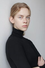 Adele Taska