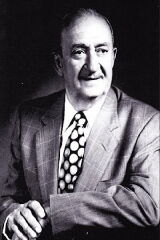 Adrián Ortega