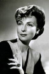 Agnes Moorehead