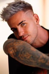 Álex Bueno