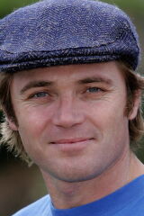 Alex Ferns