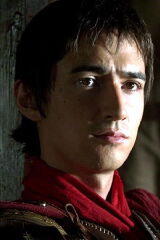 Alex Wyndham