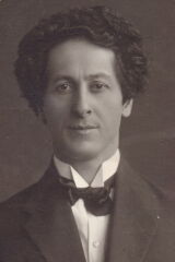 Alexandre Tsutsunava