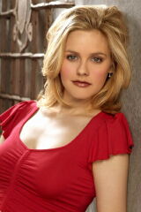 Alicia Silverstone
