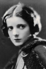 Alma Rubens