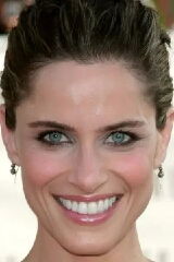 Amanda Peet