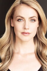 Amanda Schull