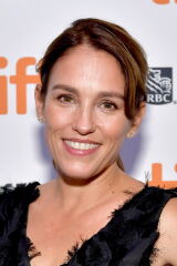 Amy Jo Johnson