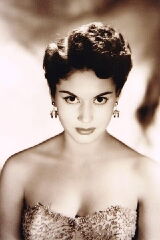 Ana Bertha Lepe