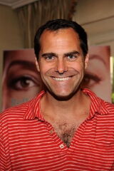 Andy Buckley