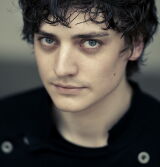 Aneurin Barnard