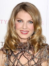 Angela Lindvall