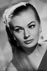 Anita Ekberg