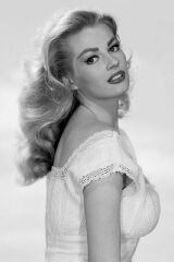 Anita Ekberg