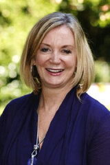 Anne Carlisle