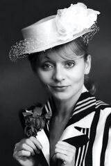 Annie Cordy