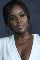 Antoinette Robertson
