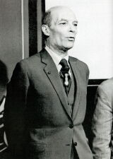 António Lopes Ribeiro
