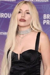 Ava Max