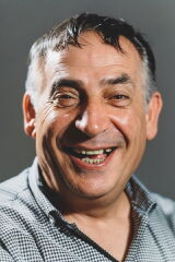 Avni Dilligil