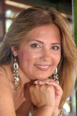 Bahar Öztan