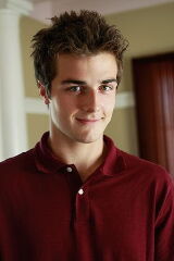 Beau Mirchoff