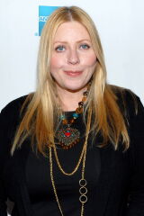 Bebe Buell