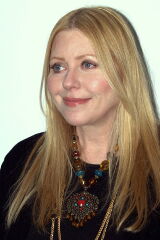 Bebe Buell