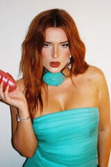 Bella Thorne