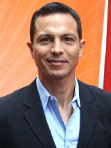 Benjamin Bratt