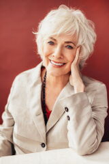 Betty Buckley