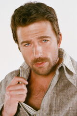 Brandon Sklenar