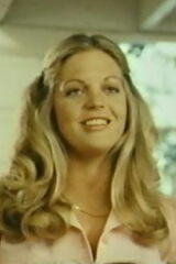 Candice Rialson