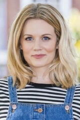 Cara Theobold