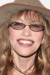Carly Simon