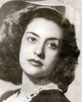 Carmen Dolores