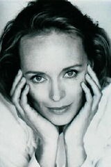 Catriona MacColl