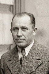 Charles Mack