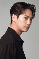 Choi Woong