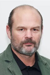 Chris Bauer