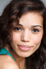 Ciara Renée
