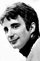 Claude Véga